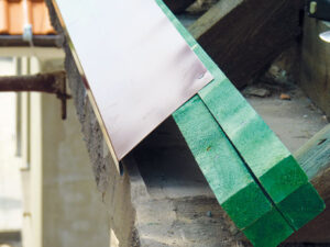 Odkvapový plech – pozink farebný