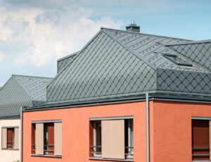 PREFA falcovaná šablóna 29x29 svetlošedá