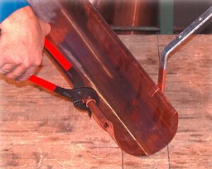 Kliešte na upevnenie hákov k odkvapovým žľabom, dĺžka 305 mm, šírka 15 mm