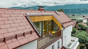 csm_PREFA-Dachplatte-R16_oxydrot_f6e0656874